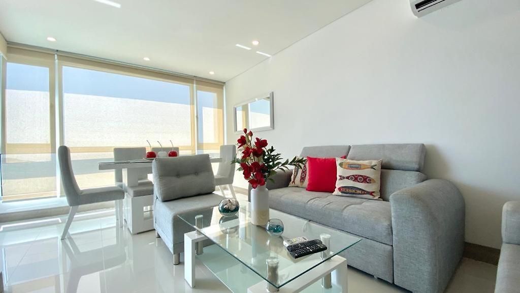 In Cartagena, Excellent Ocean Views *