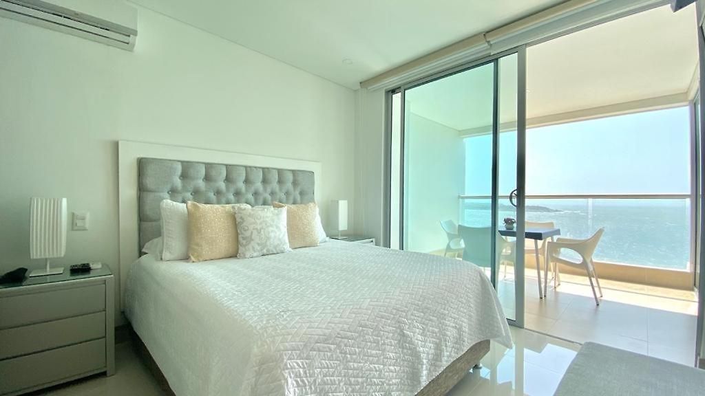 In Cartagena, Excellent Ocean Views *