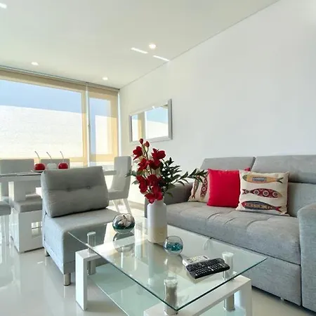 In Cartagena, Excellent Ocean Views *